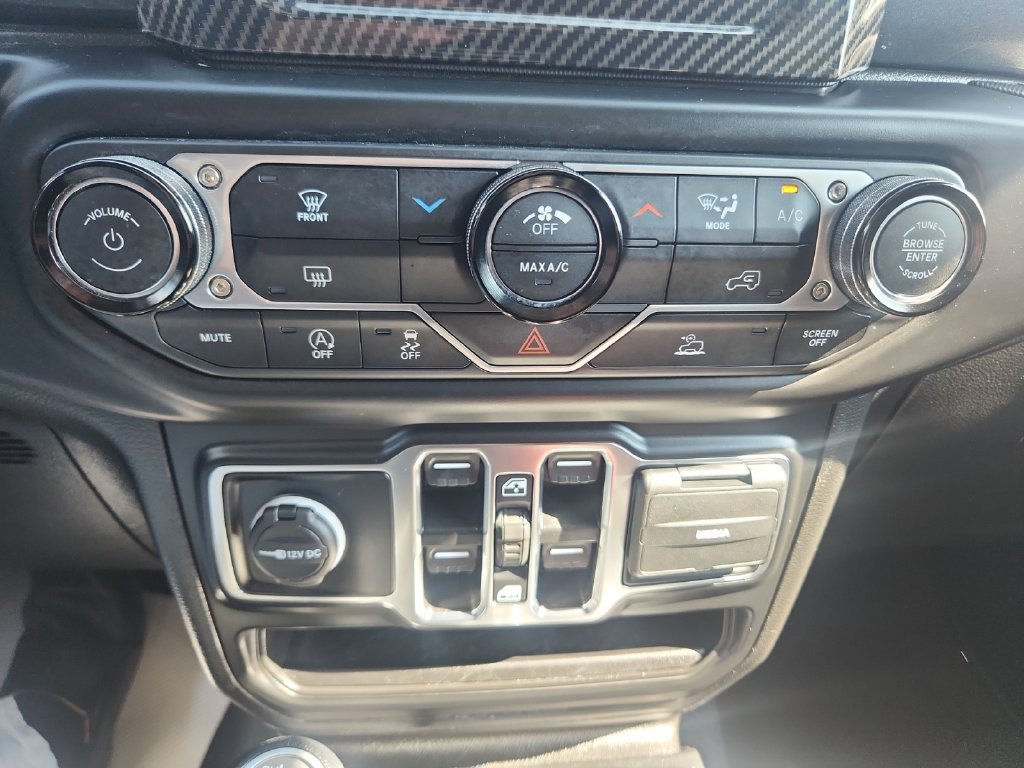 Used 2022 Jeep Wrangler Unlimited Sport AWD/4WD image 22