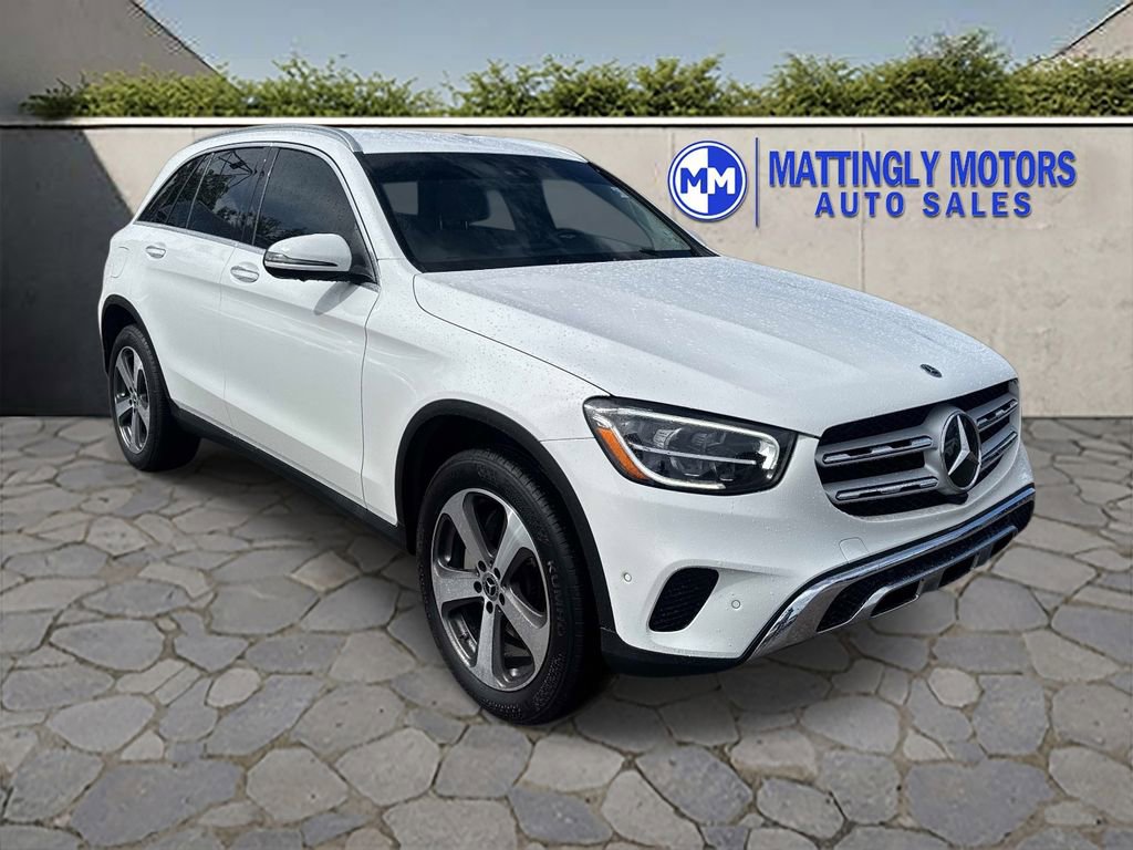 Used 2022 Mercedes-Benz GLC 300 image 1