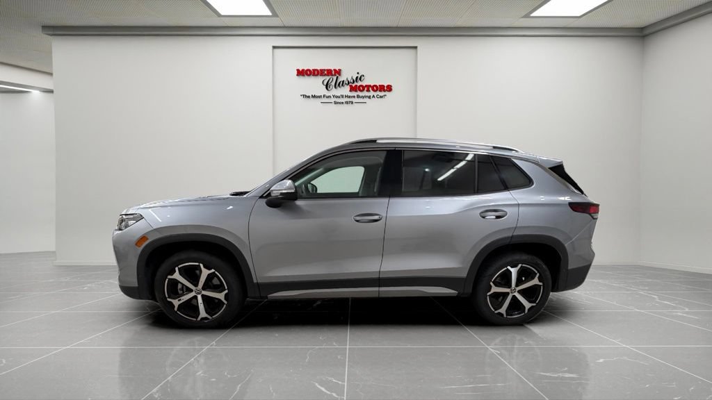 Used 2026 Volkswagen Tiguan SE AWD/4WD image 4