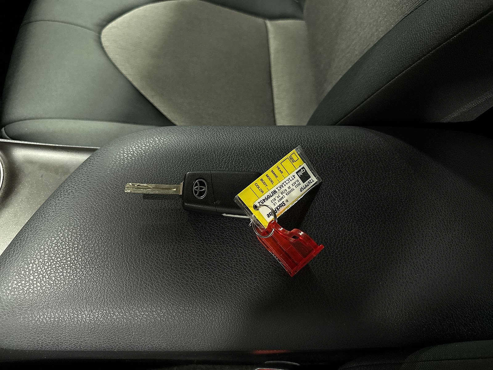 Certified 2022 Toyota Camry LE FWD image 20