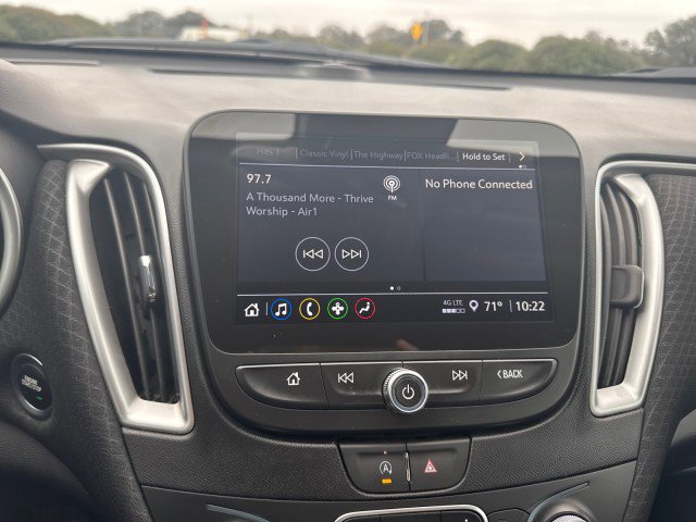 Used 2025 Chevrolet Malibu LT image 7