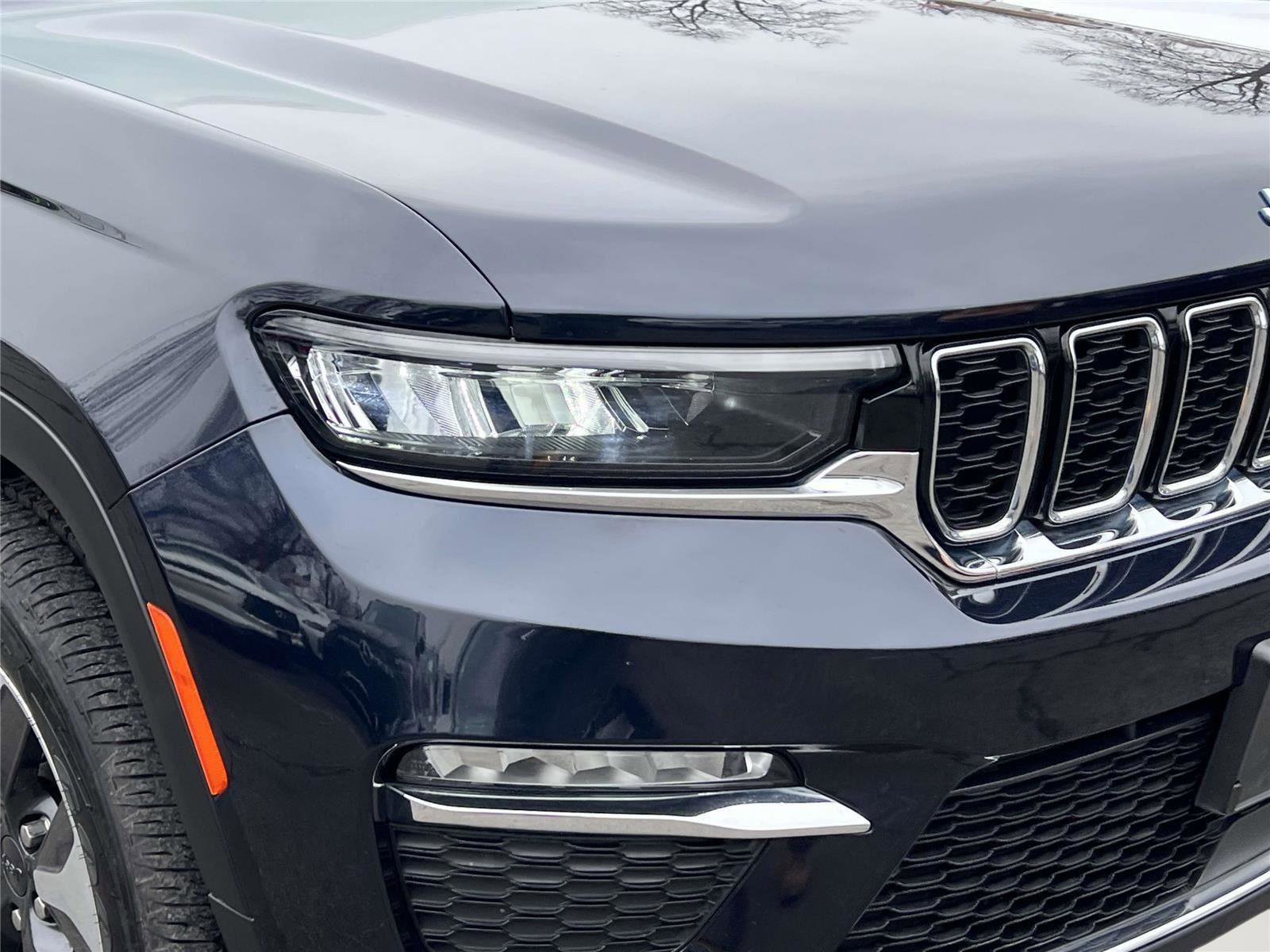 Used 2024 Jeep Grand Cherokee Limited 4xe image 10