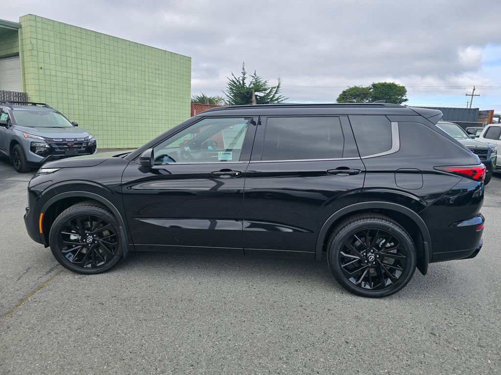 New 2026 Nissan Rogue Platinum image 4