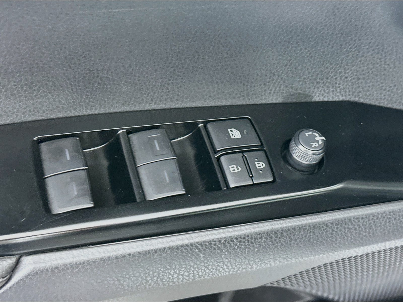 Certified 2025 Toyota Camry XLE AWD/4WD image 18
