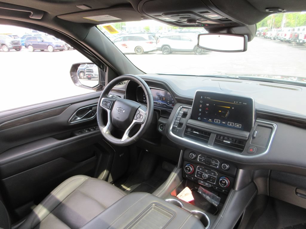 Certified 2023 Chevrolet Tahoe Z71 w/ Luxury Package AWD/4WD image 26