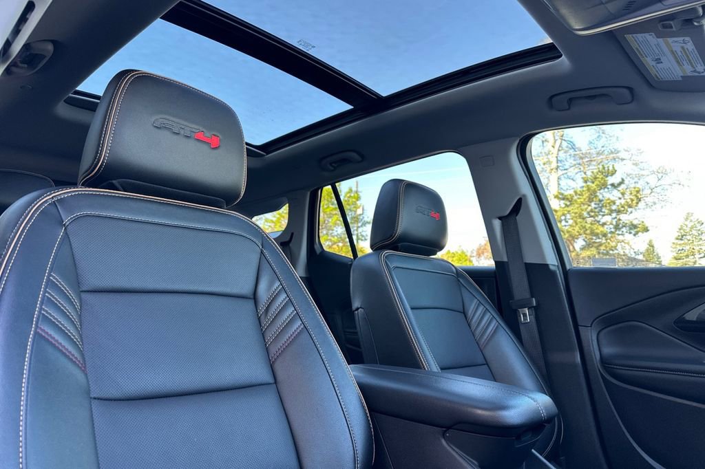 Used 2024 GMC Terrain AT4 w/ Infotainment Package II AWD/4WD image 17