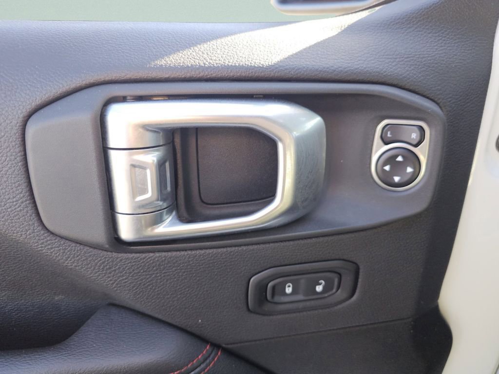 Used 2020 Jeep Gladiator Rubicon image 31