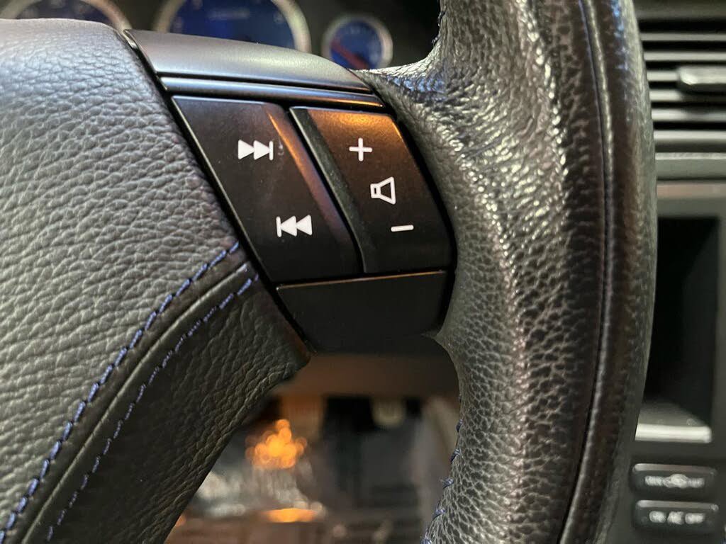 Used 2004 Volvo S60 R AWD/4WD image 13