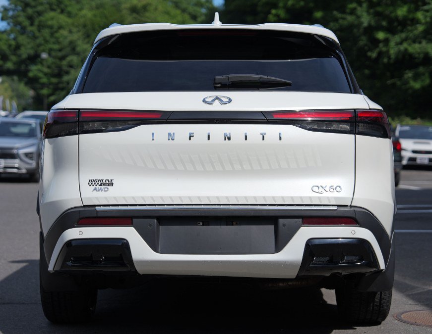 Used 2023 INFINITI QX60 Luxe w/ Cargo Package AWD/4WD image 6