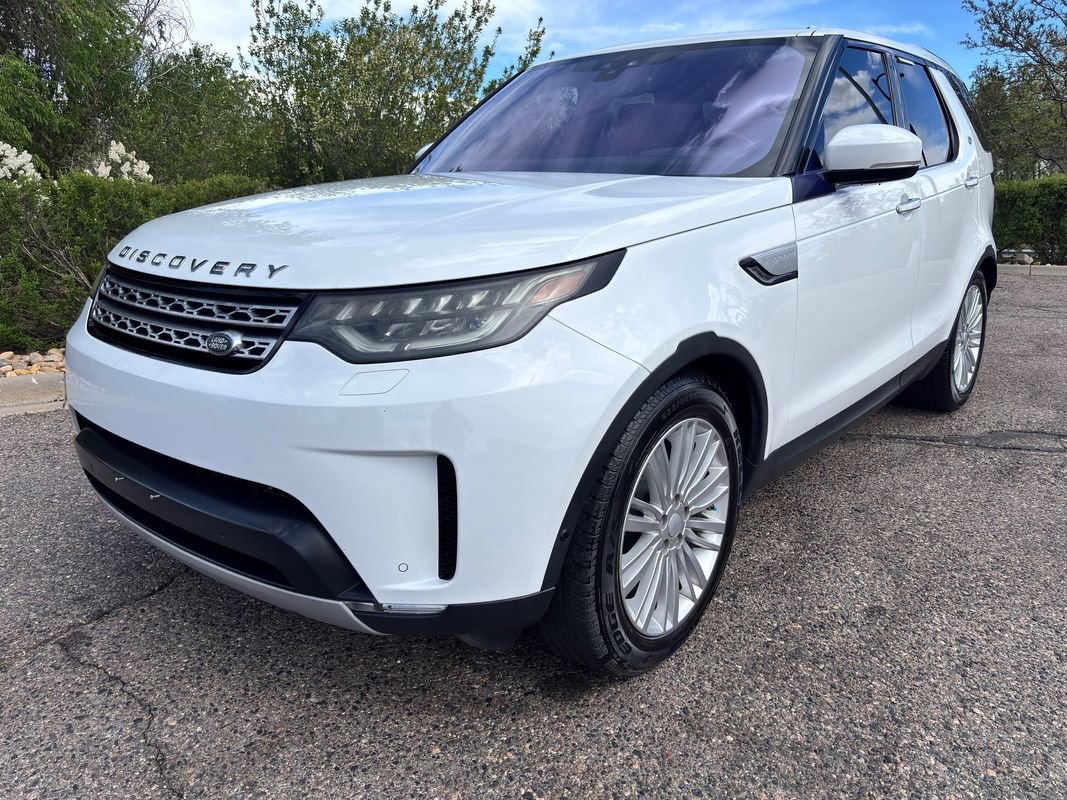 Used 2017 Land Rover Discovery HSE Luxury image 4
