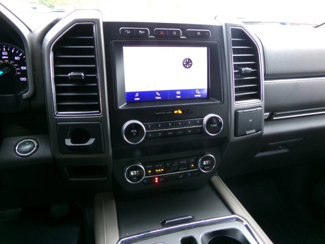 Used 2021 Ford Expedition XLT image 25
