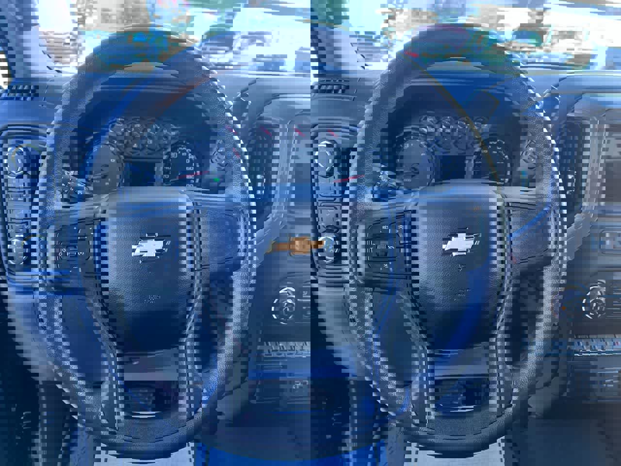 Used 2023 Chevrolet Silverado 1500 Custom image 14