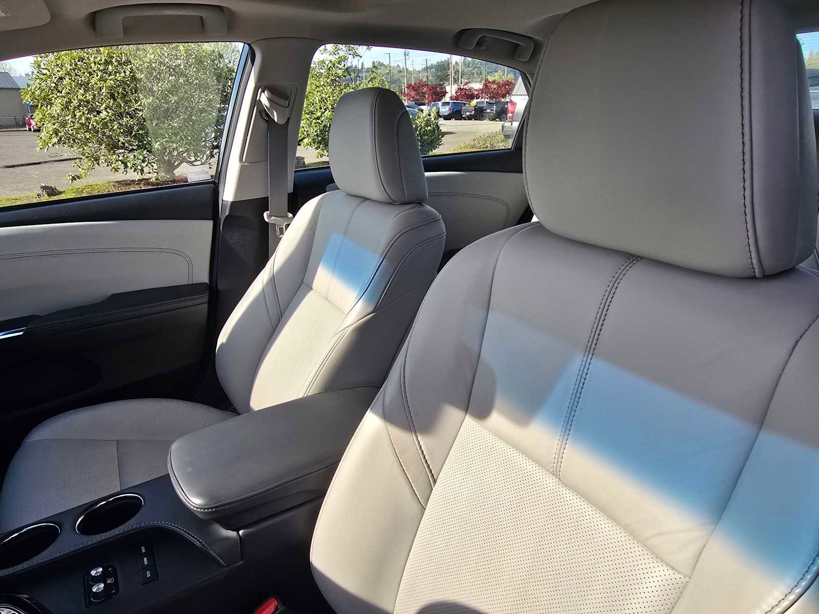 Certified 2018 Toyota Avalon Limited w/ All Weather Liner Package image 21