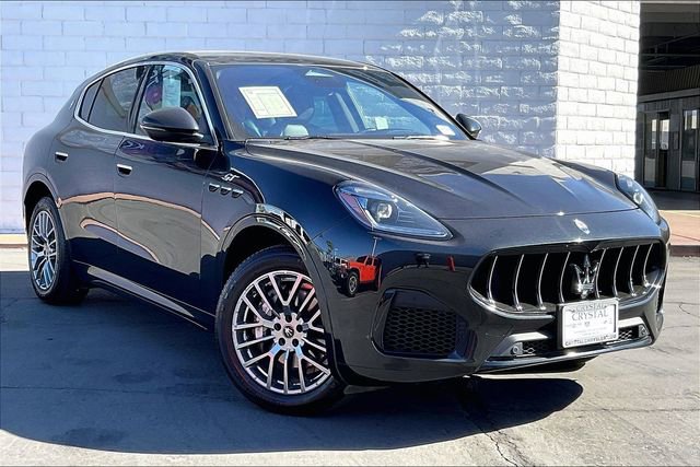 Used 2024 Maserati Grecale GT image 12