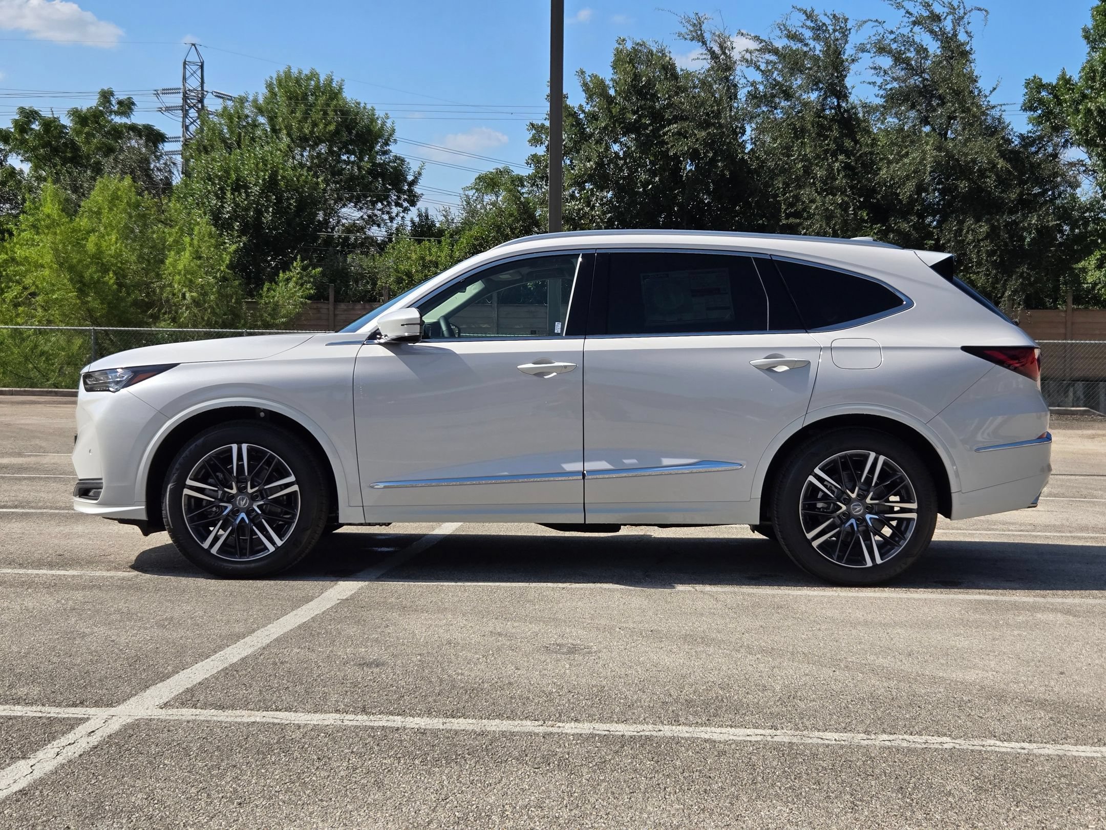 New 2026 Acura MDX w/ Advance Package AWD/4WD image 6