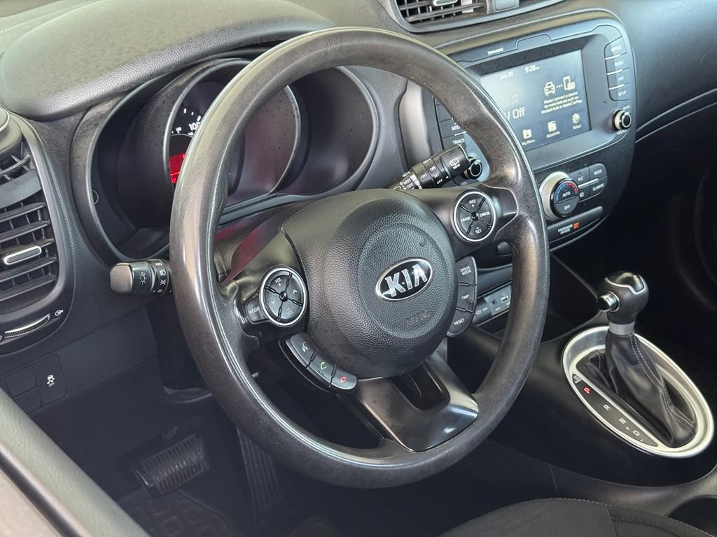 Used 2019 Kia Soul + FWD image 17