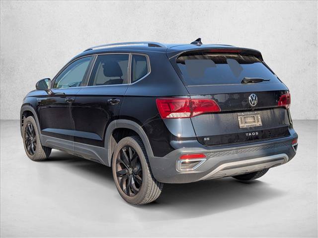 Used 2023 Volkswagen Taos SE w/ Black Wheel Package FWD image 7