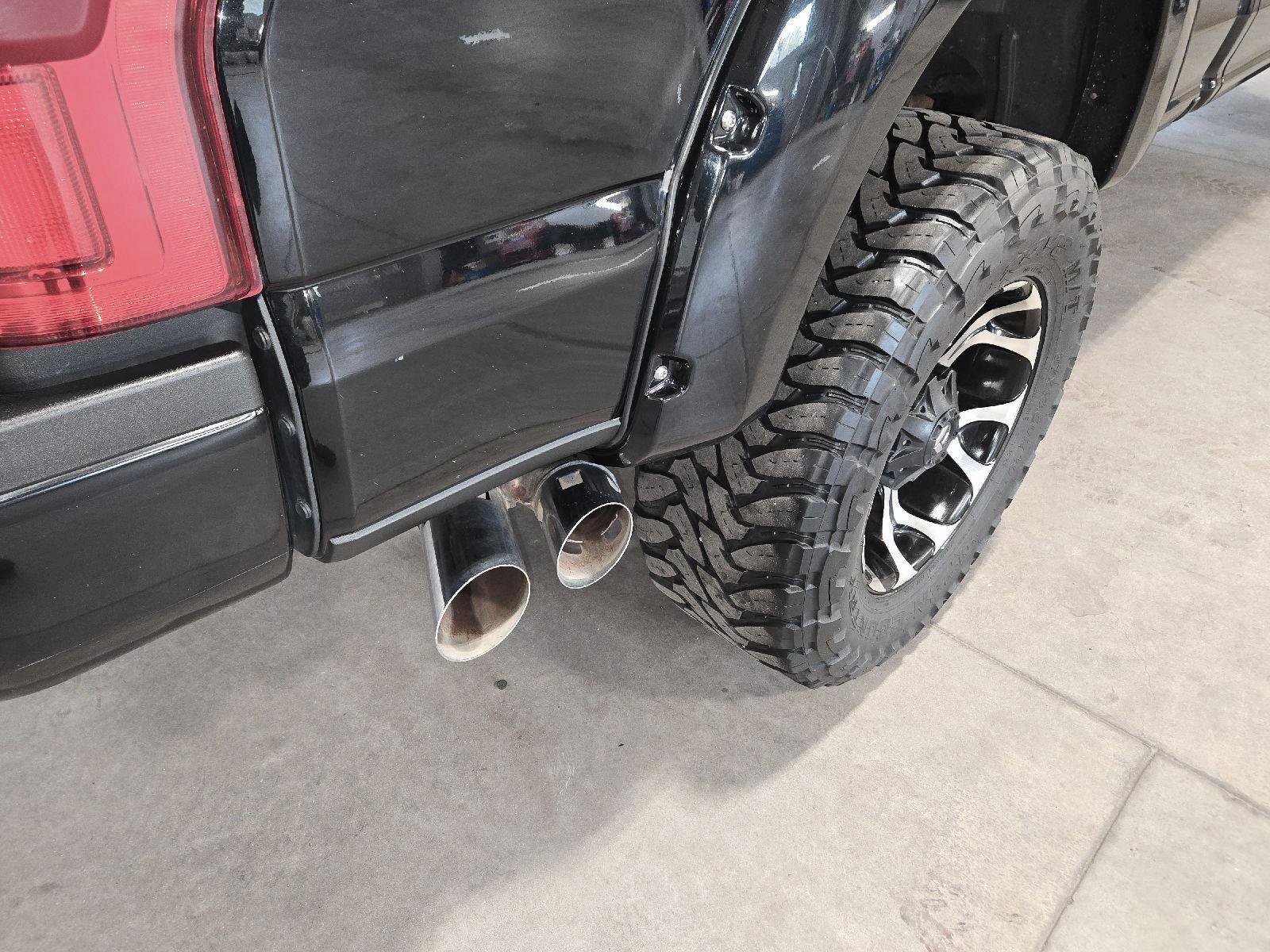 Used 2019 Ford F350 Platinum w/ Platinum Ultimate Package AWD/4WD image 50