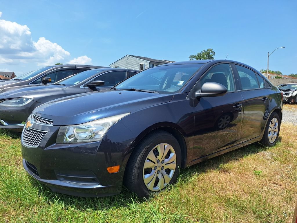Used 2014 Chevrolet Cruze LS