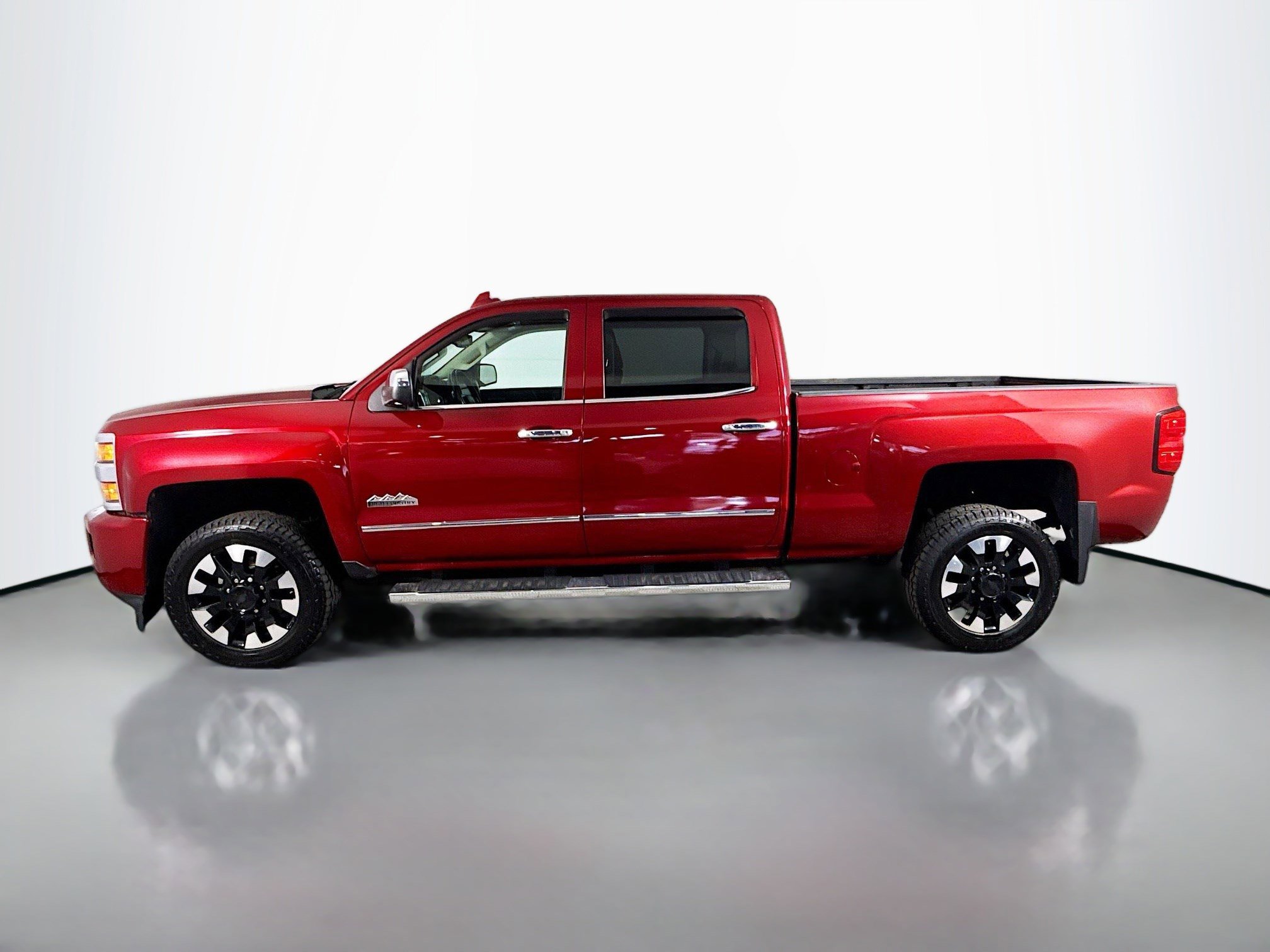 Used 2018 Chevrolet Silverado 2500 High Country AWD/4WD image 6