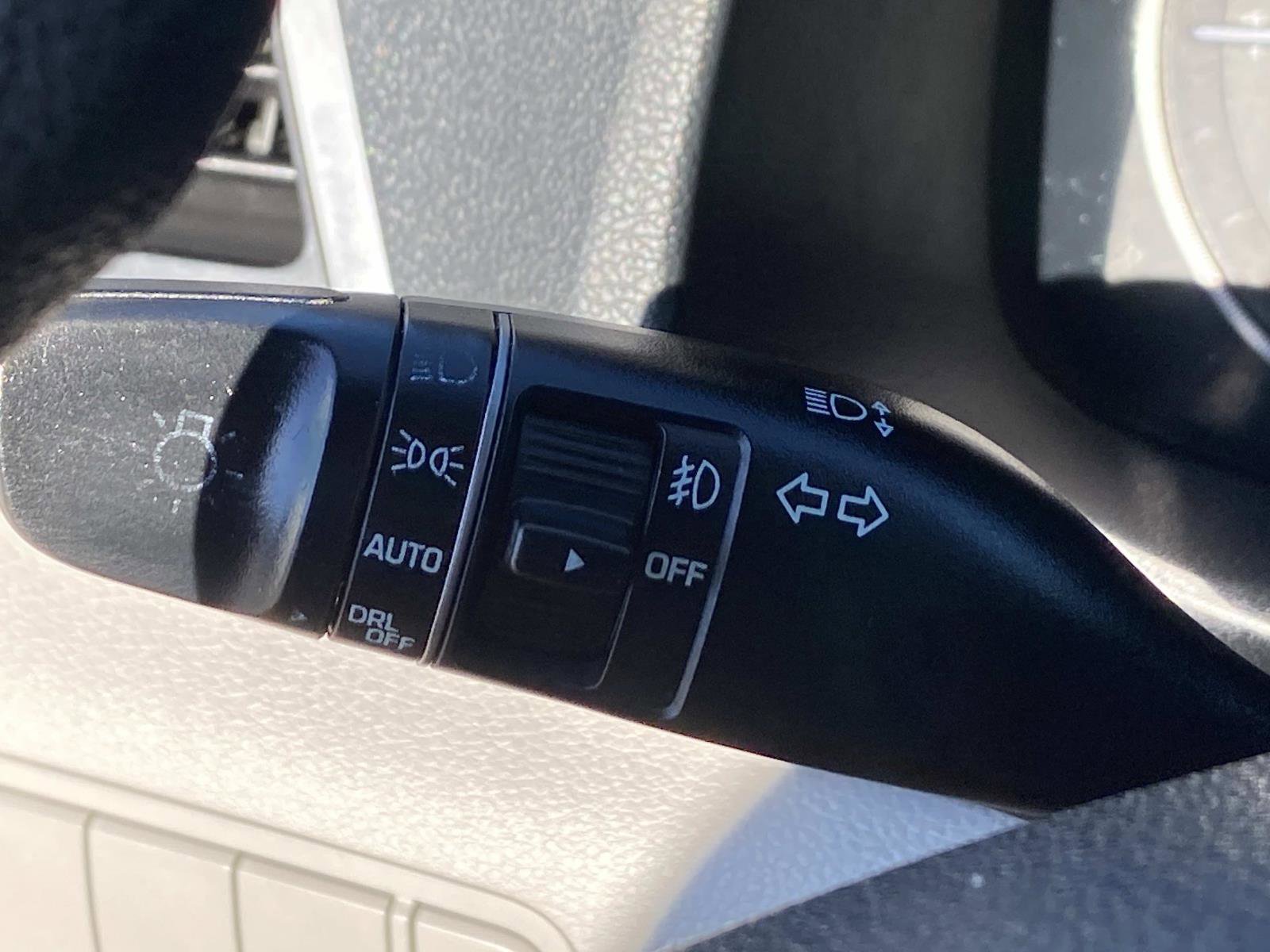 Used 2017 Hyundai Tucson SE image 18