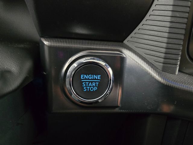 Certified 2025 Ford F150 Lariat w/ Equipment Group 502A High AWD/4WD image 32