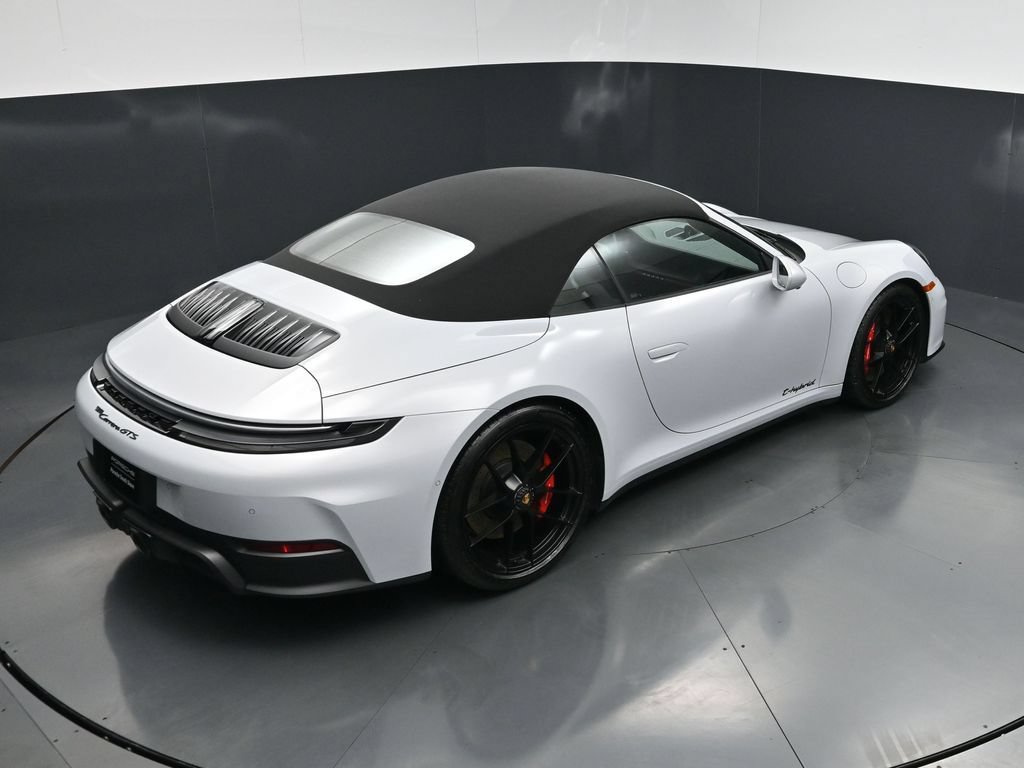 Used 2026 Porsche 911 Carrera GTS RWD image 18