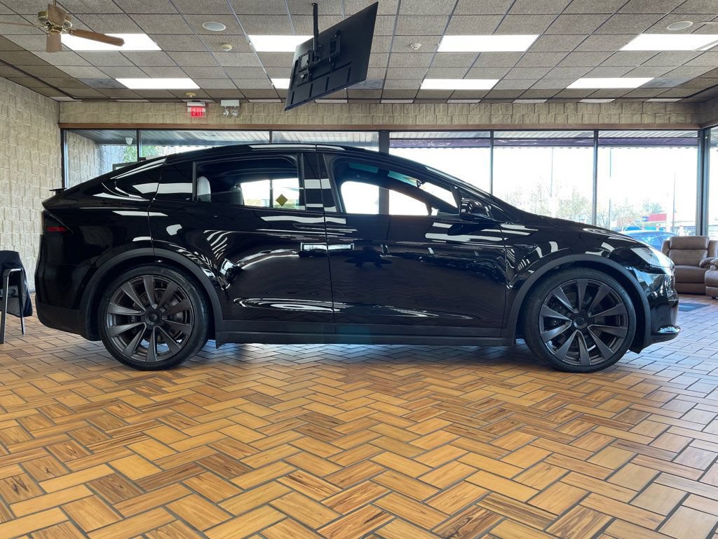 Used 2022 Tesla Model X Plaid AWD/4WD image 8