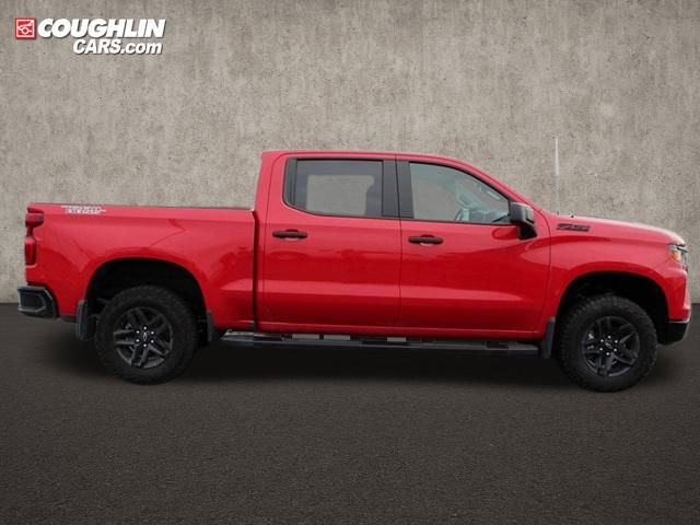 Used 2024 Chevrolet Silverado 1500 Custom Trail Boss w/ LPO, Dark Essentials Package AWD/4WD image 1