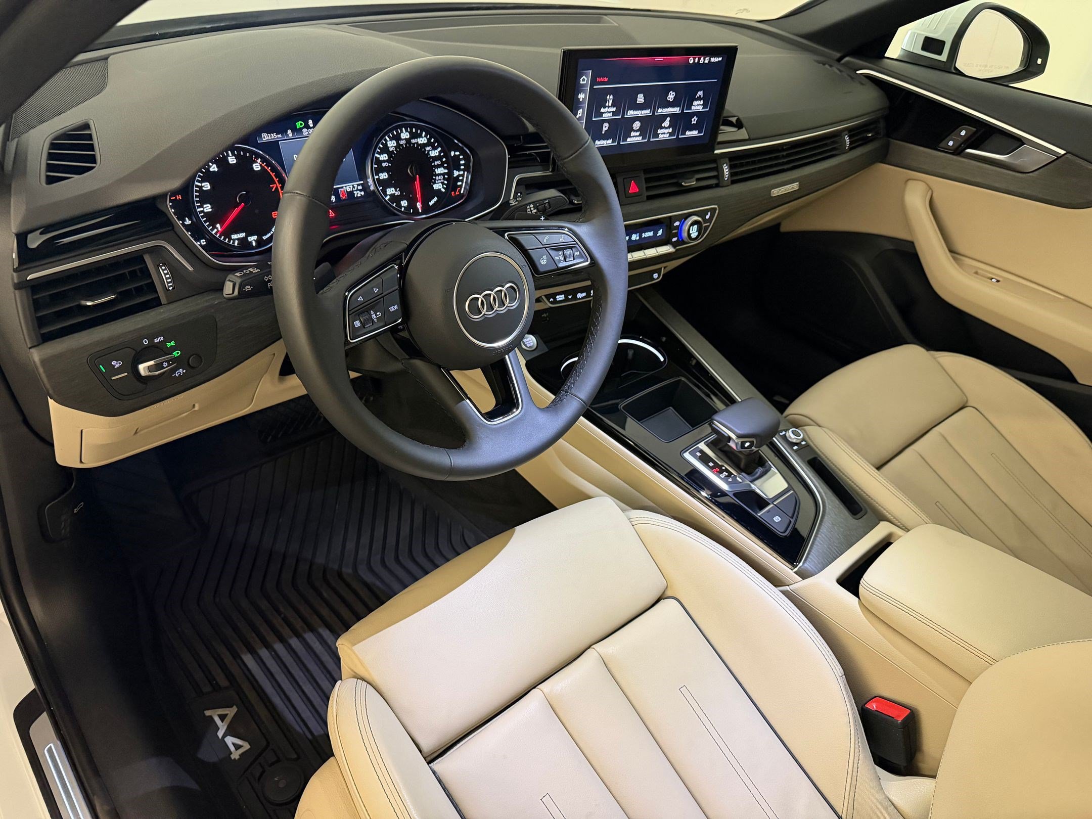 Certified 2023 Audi A4 2.0T Premium w/ Convenience Package AWD/4WD image 4