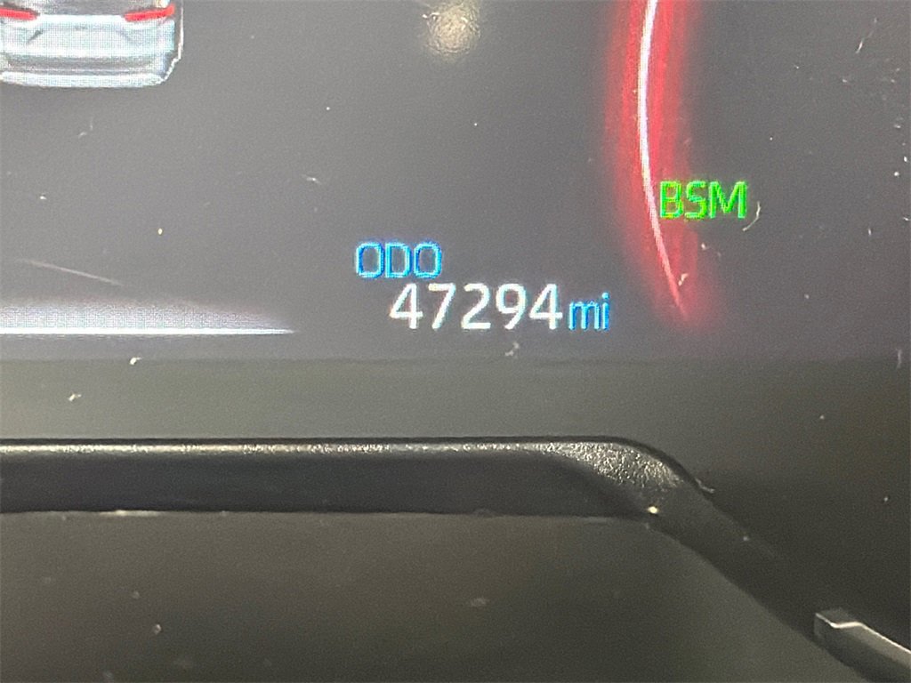 Used 2024 Toyota RAV4 XLE image 27