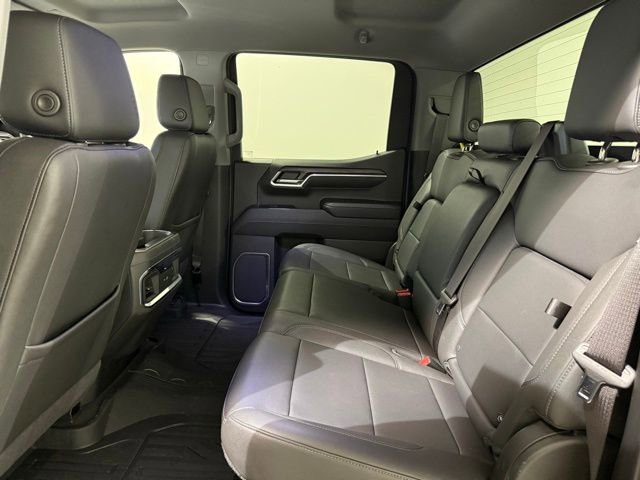 Certified 2022 GMC Sierra 1500 SLT w/ SLT Convenience Package AWD/4WD image 26