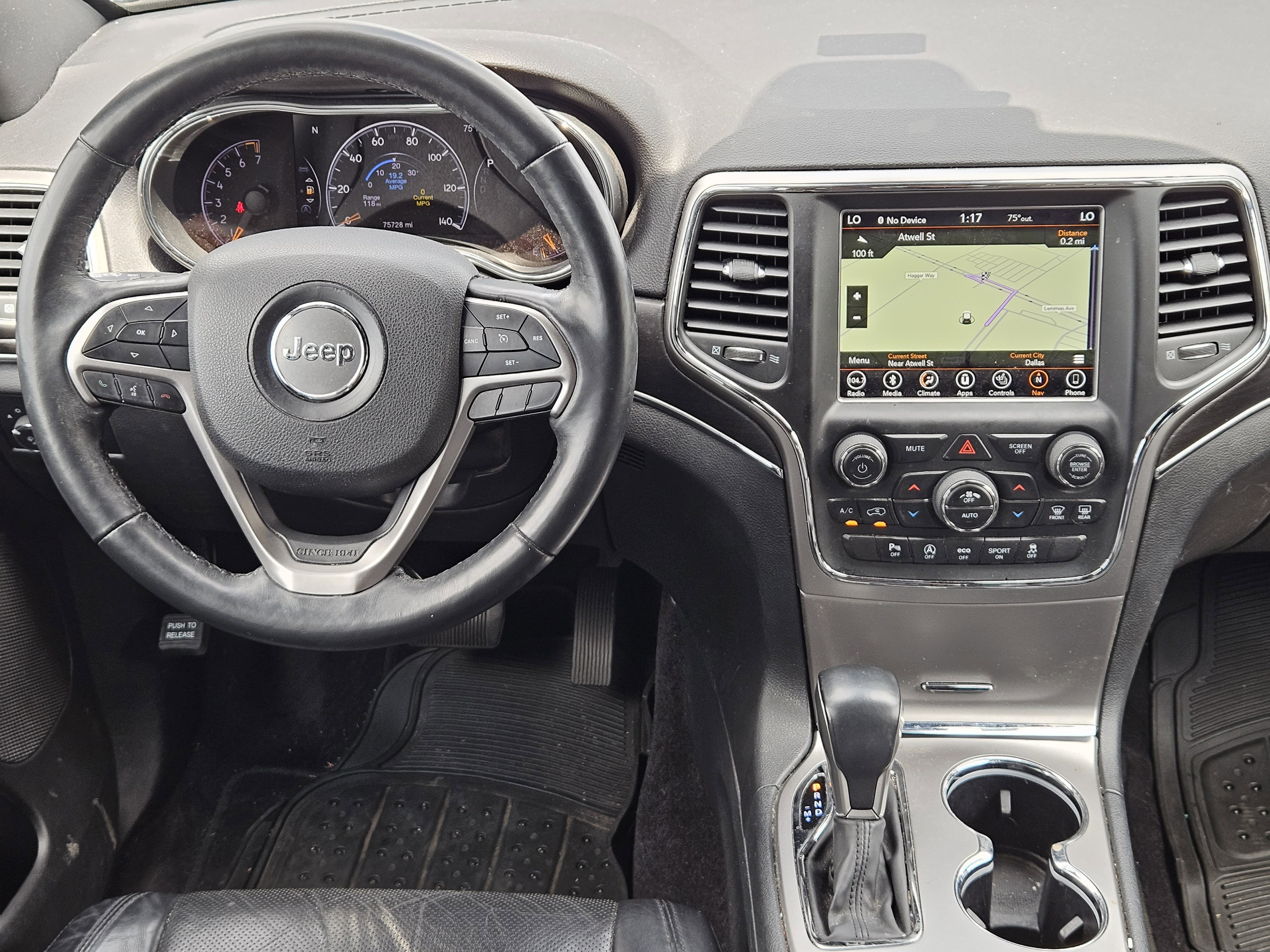 Used 2018 Jeep Grand Cherokee Limited w/ Luxury Group II RWD image 26