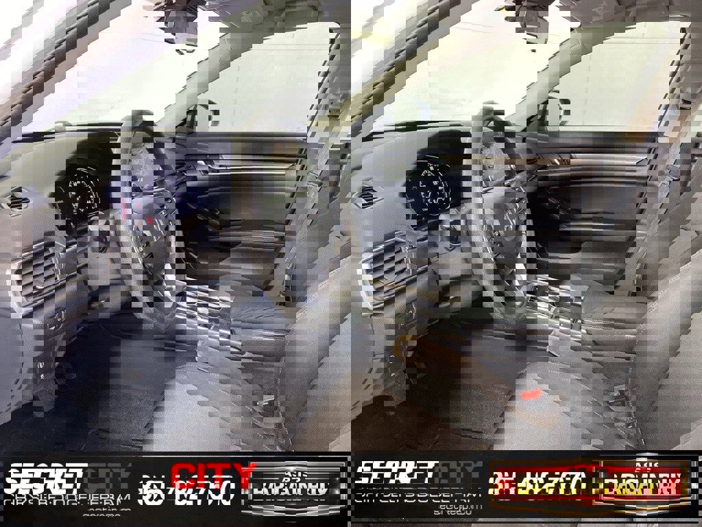 Used 2018 Honda Accord LX image 11