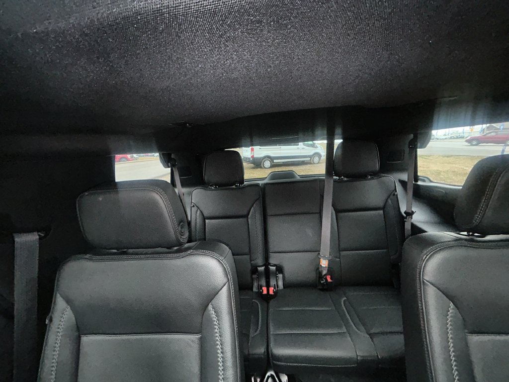 Used 2023 GMC Yukon Denali AWD/4WD image 30
