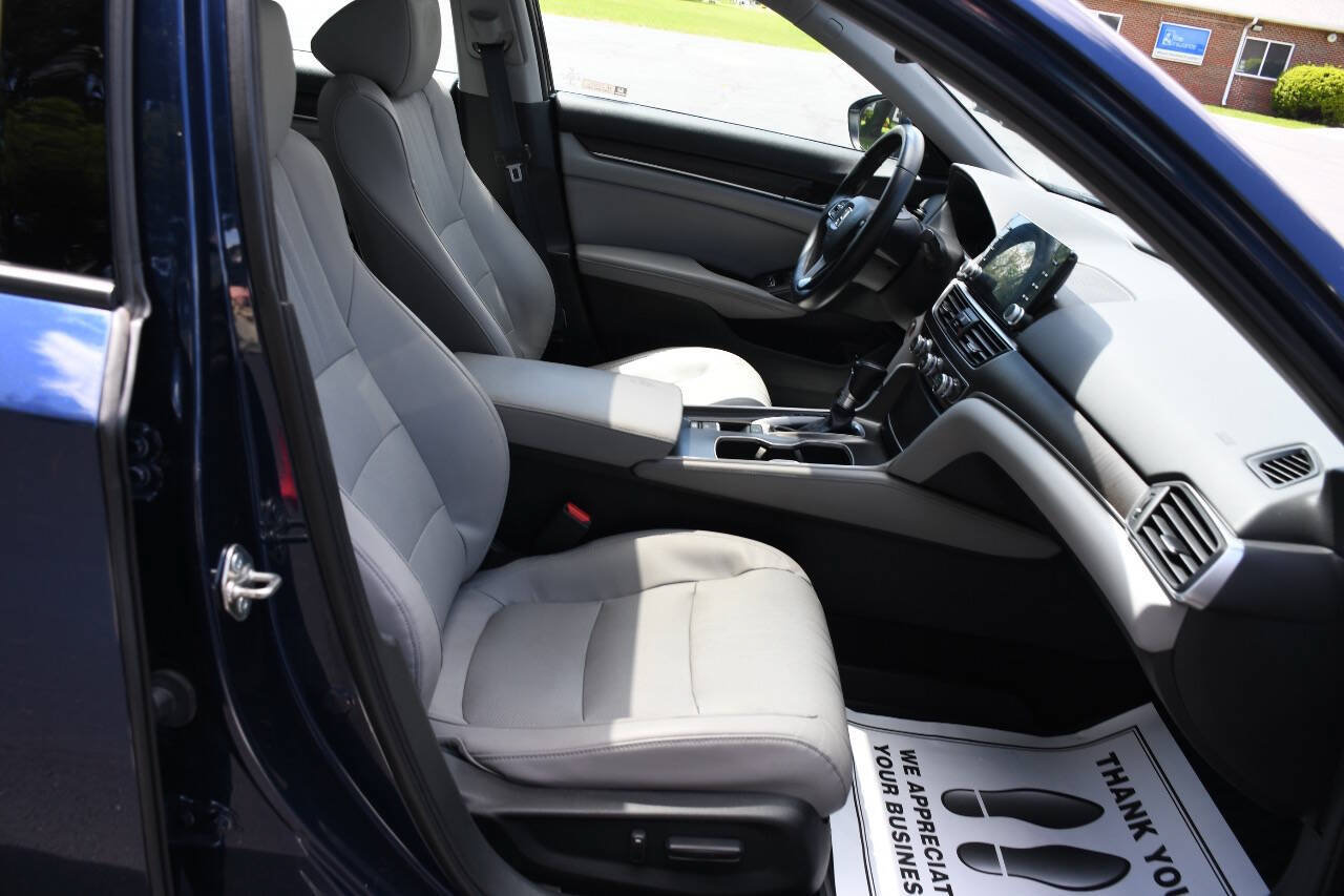 Used 2018 Honda Accord EX-L image 22