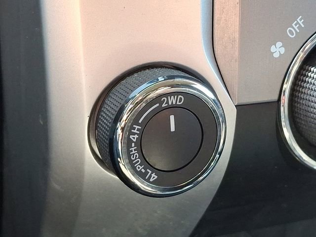 Used 2019 Toyota Tundra SR5 w/ SR5 Upgrade Package image 23