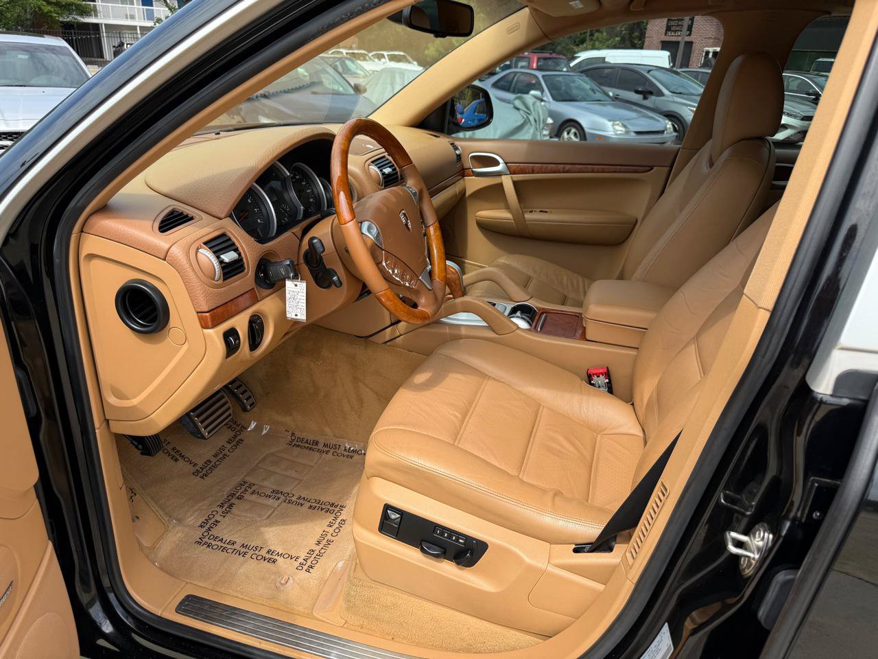 Used 2005 Porsche Cayenne S AWD/4WD image 37