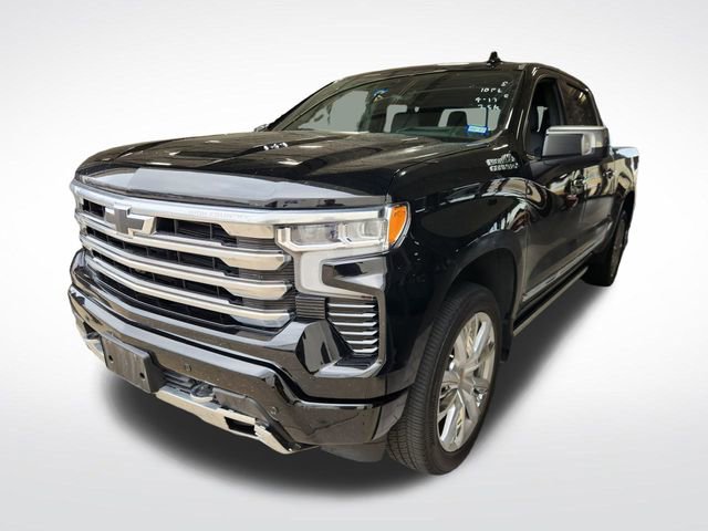 Used 2025 Chevrolet Silverado 1500 High Country w/ High Country Premium Package image 3