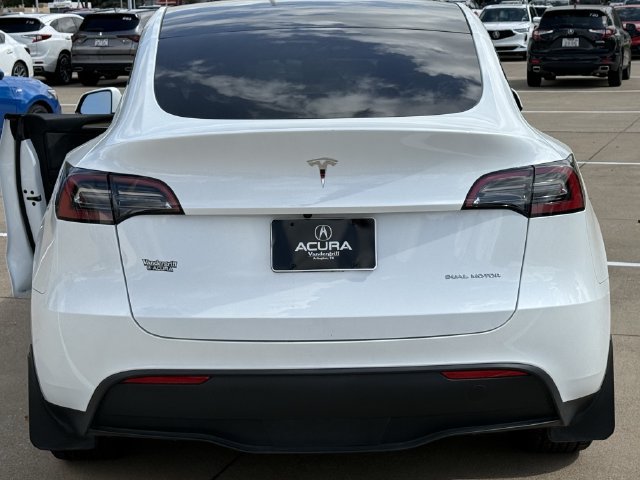 Used 2023 Tesla Model Y Long Range AWD/4WD image 5