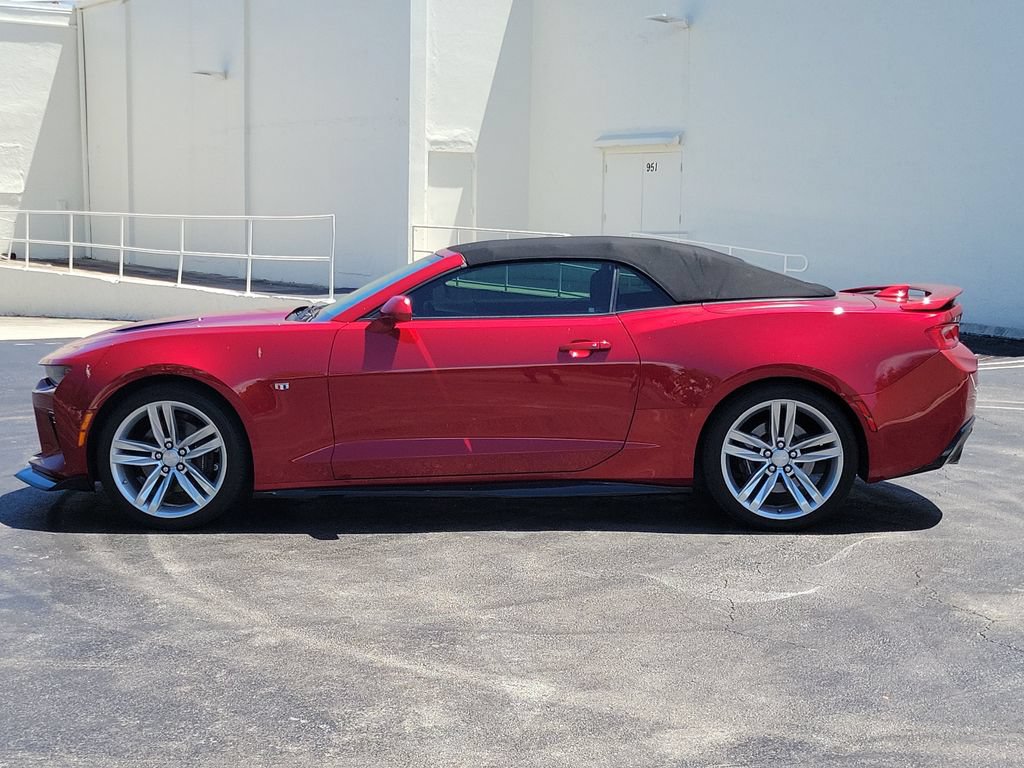 Used 2017 Chevrolet Camaro SS RWD image 9