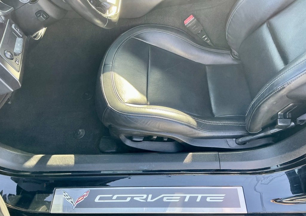 Used 2017 Chevrolet Corvette Stingray Convertible w/ 3LT Preferred Equipment Group image 37