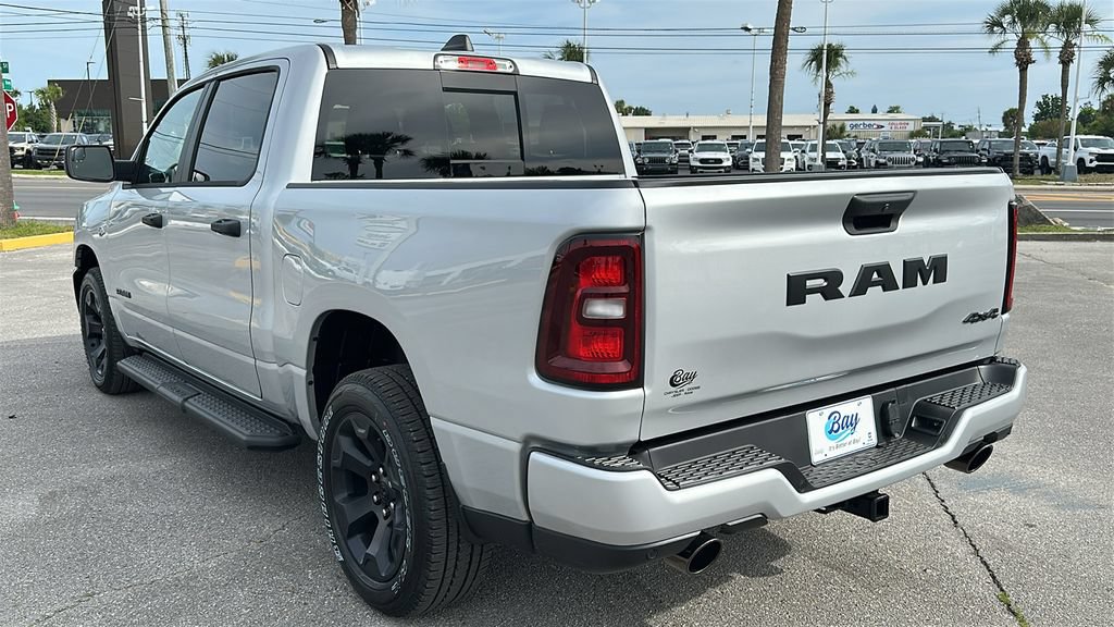 New 2026 RAM 1500 Express AWD/4WD image 4