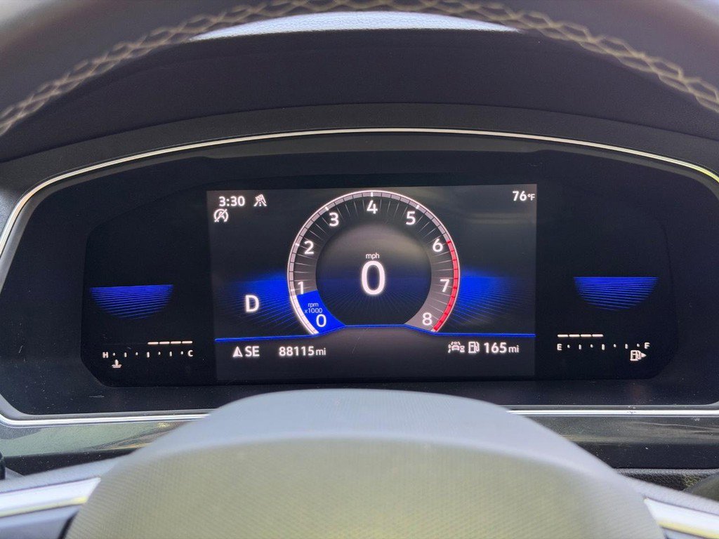 Used 2022 Volkswagen Tiguan SE image 19