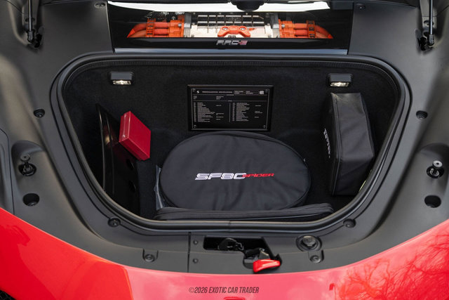 Used 2025 Ferrari SF90 Spider image 72