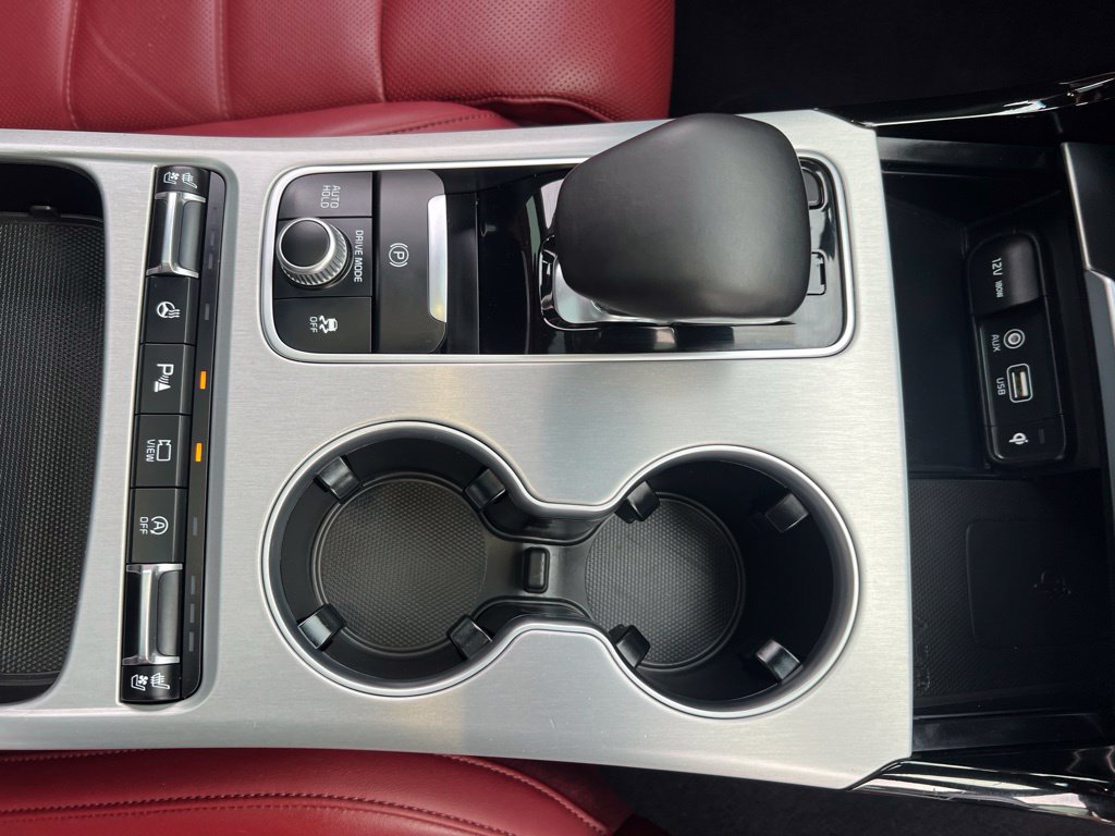 Used 2021 Kia Stinger GT2 AWD/4WD image 25