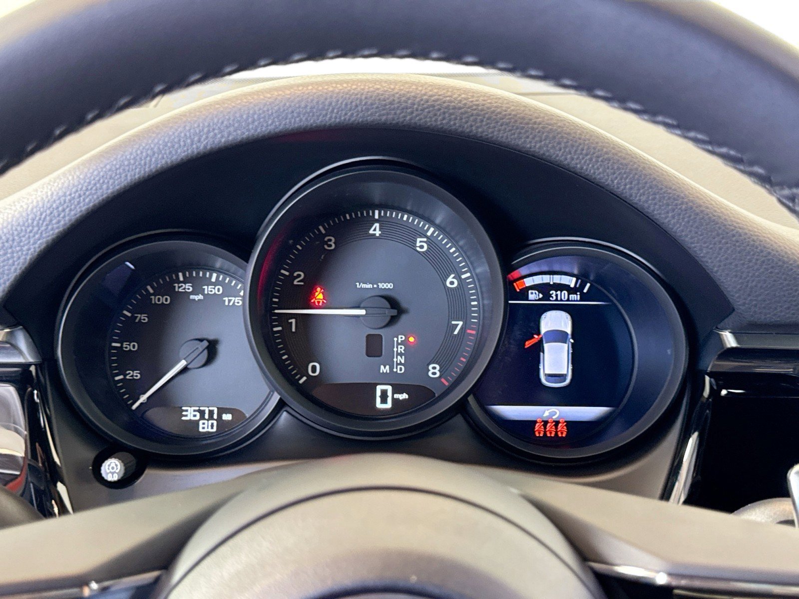 Certified 2025 Porsche Macan AWD/4WD image 15