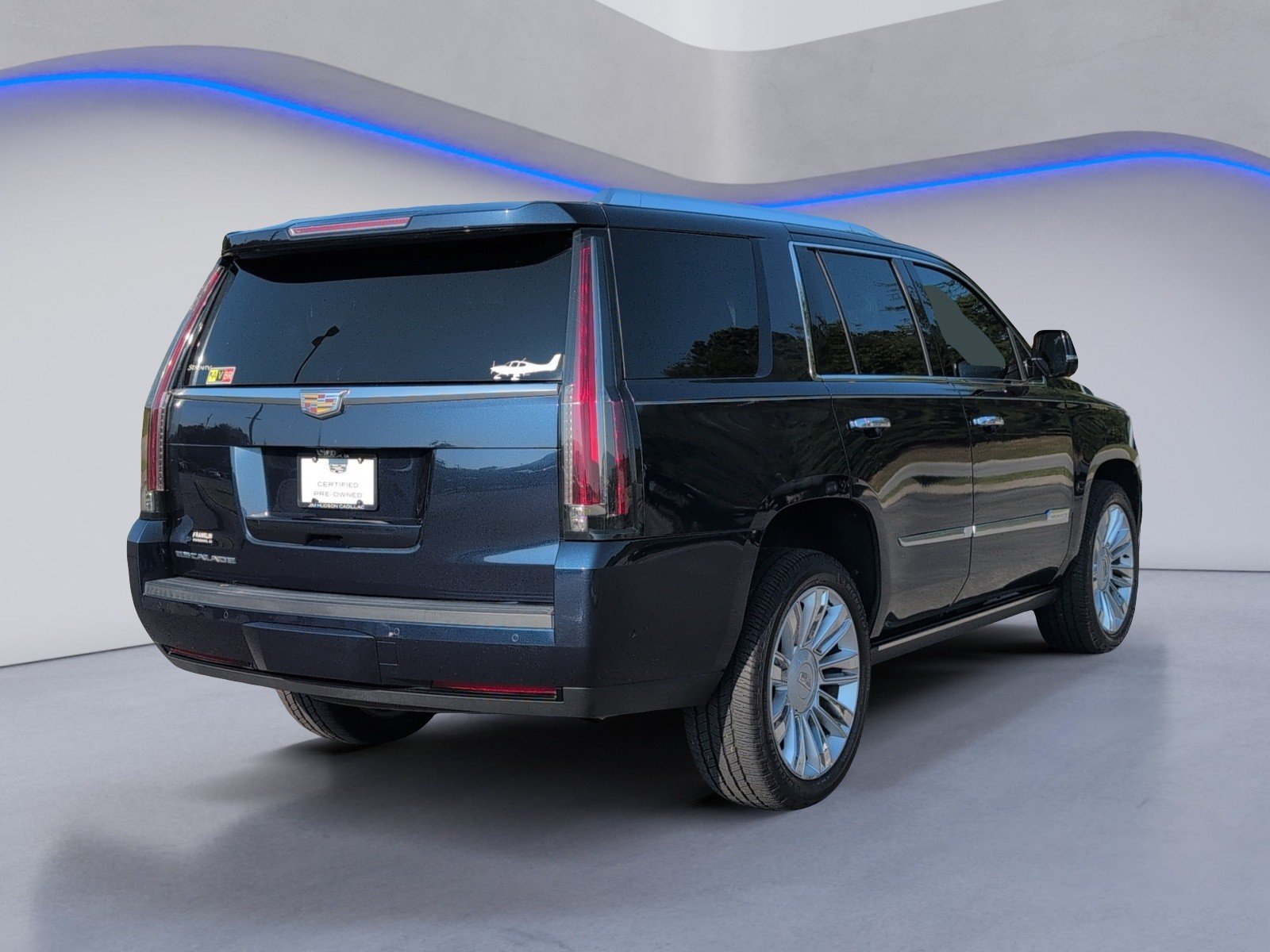 Used 2020 Cadillac Escalade Platinum AWD/4WD image 5