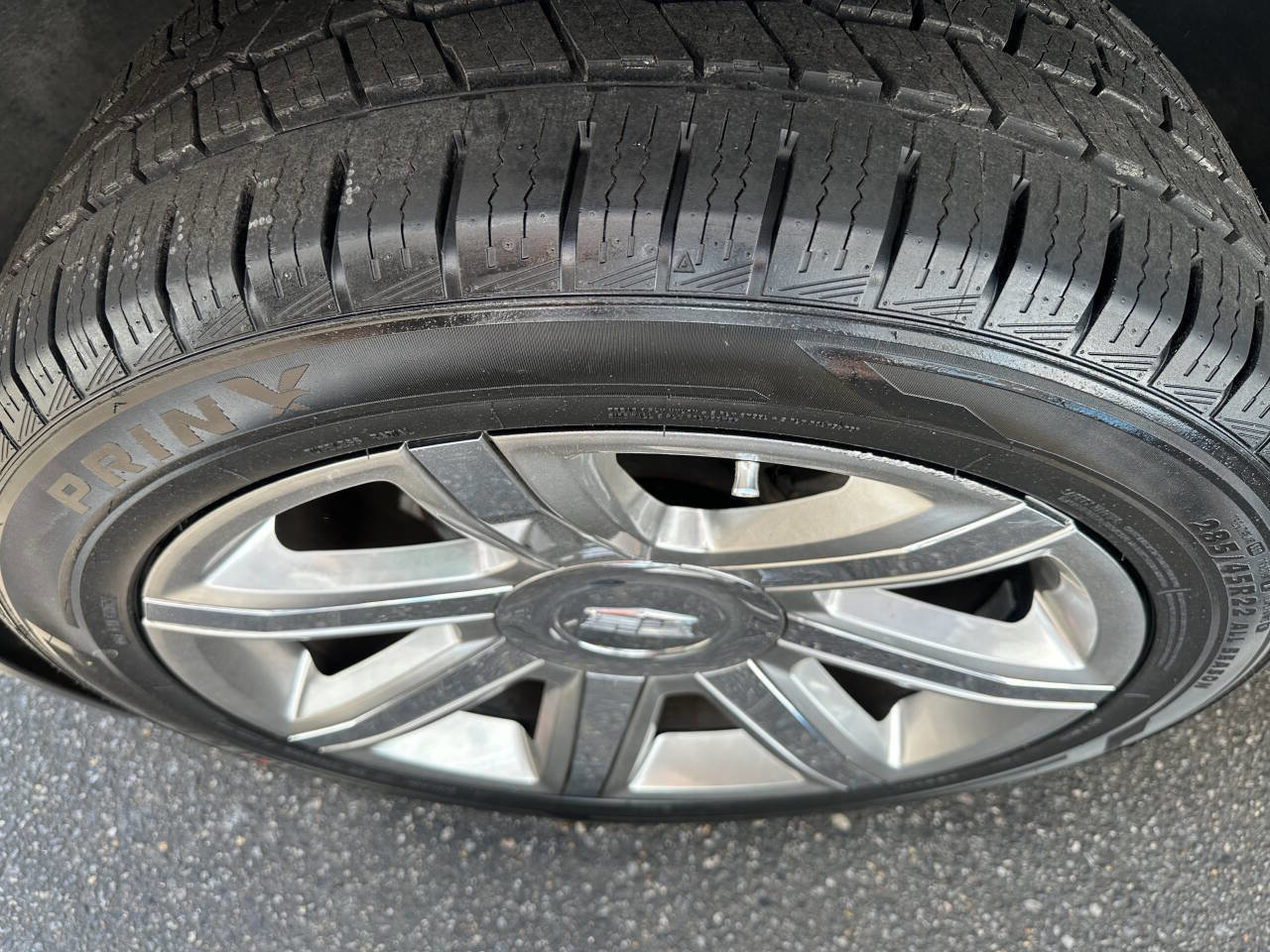 Used 2015 Cadillac Escalade ESV Luxury AWD/4WD image 25