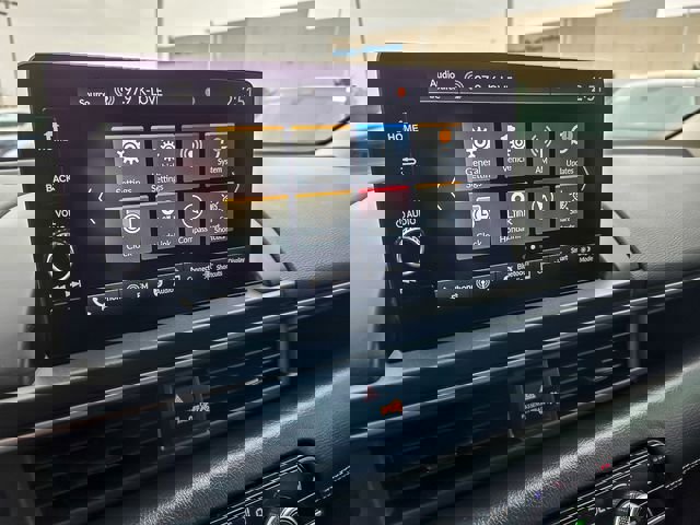 Certified 2025 Honda Pilot EX-L image 17